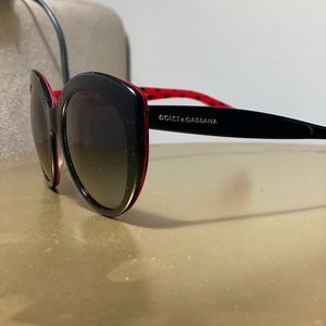DOLCE & GABBANA